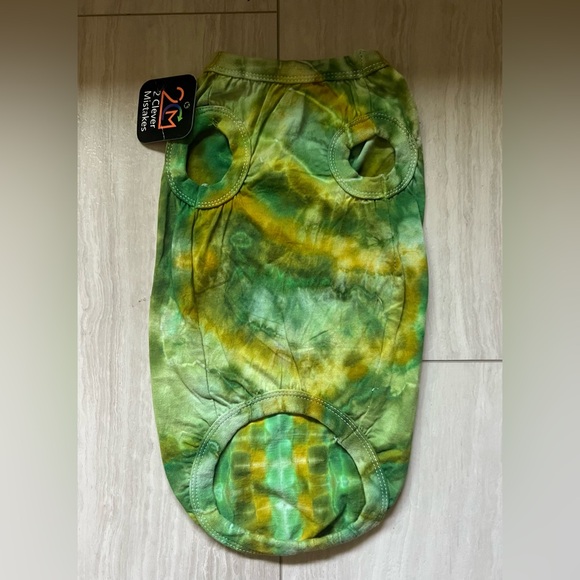 Hand dyed dog t shirt - Picture 3 of 3